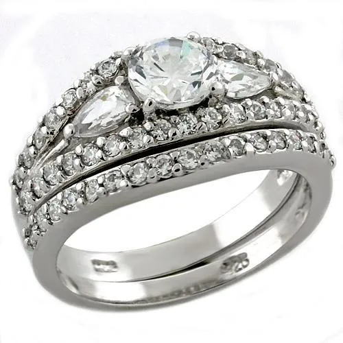 925 Sterling Silver Ring with AAA Grade CZ in Clear for Women Style LOAS1046