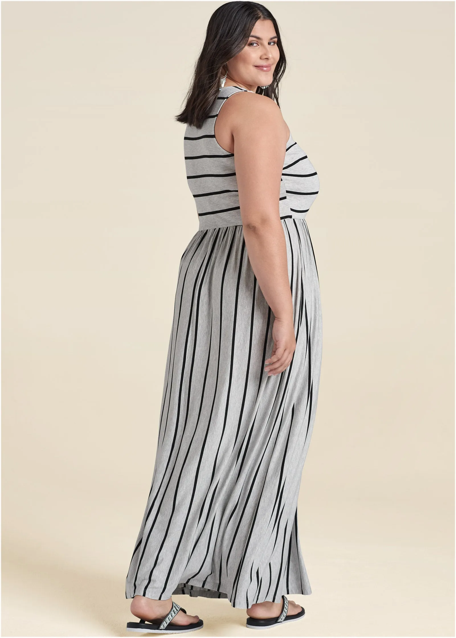 Casual Maxi Dress - Heather Grey & Black