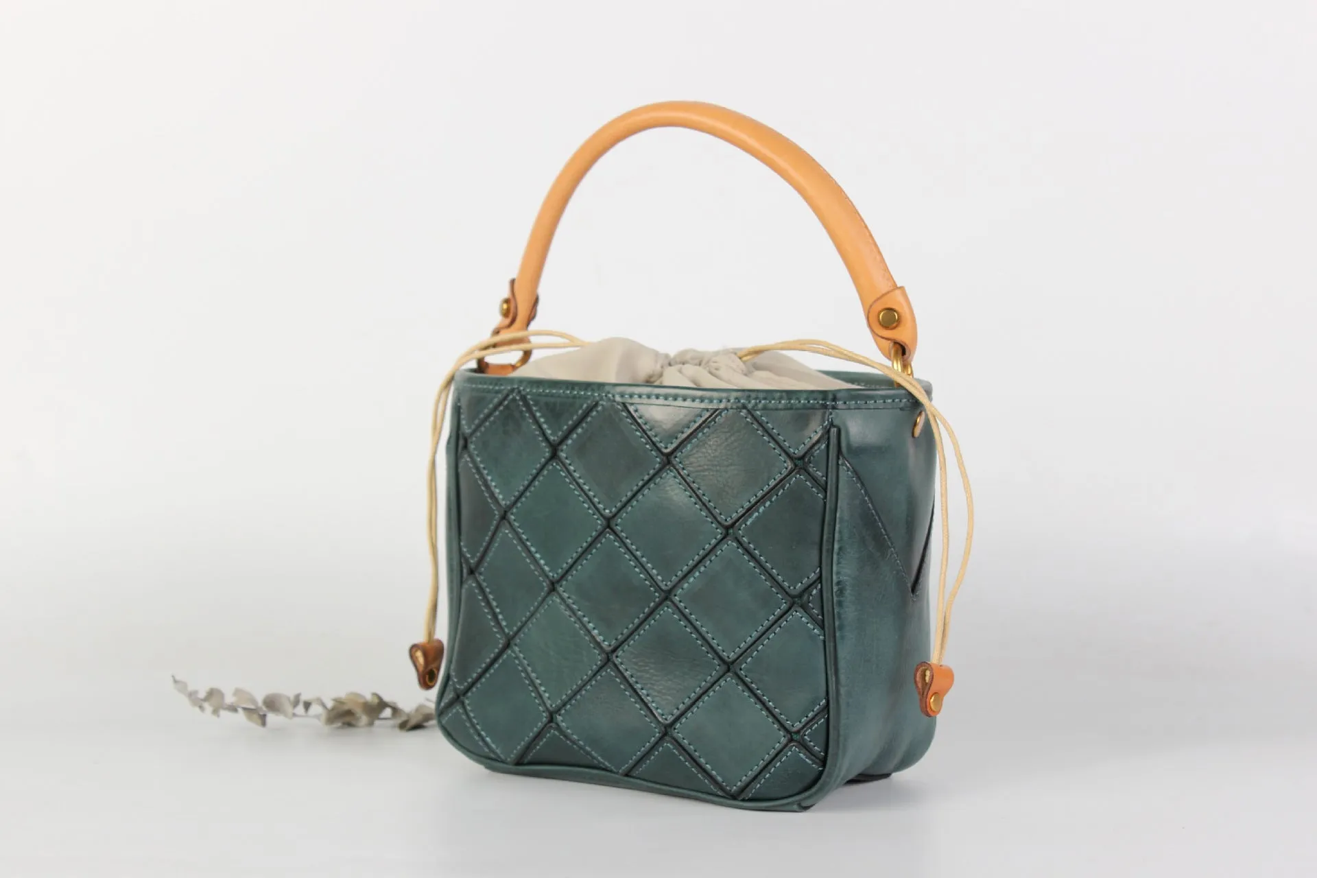 Casual Women's Genuine Leather Handbags Cross Shoulder Bag For Women