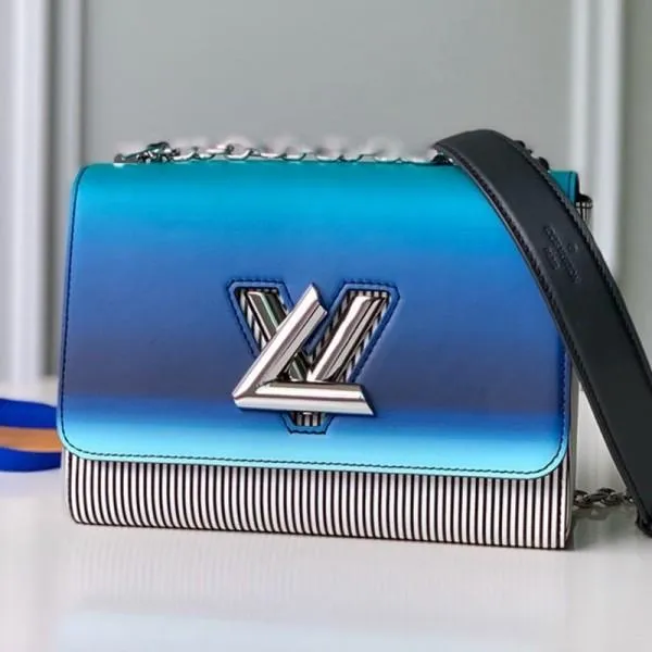 Gradient Blue And Stripes Twist Mm M53846 2019 Collection