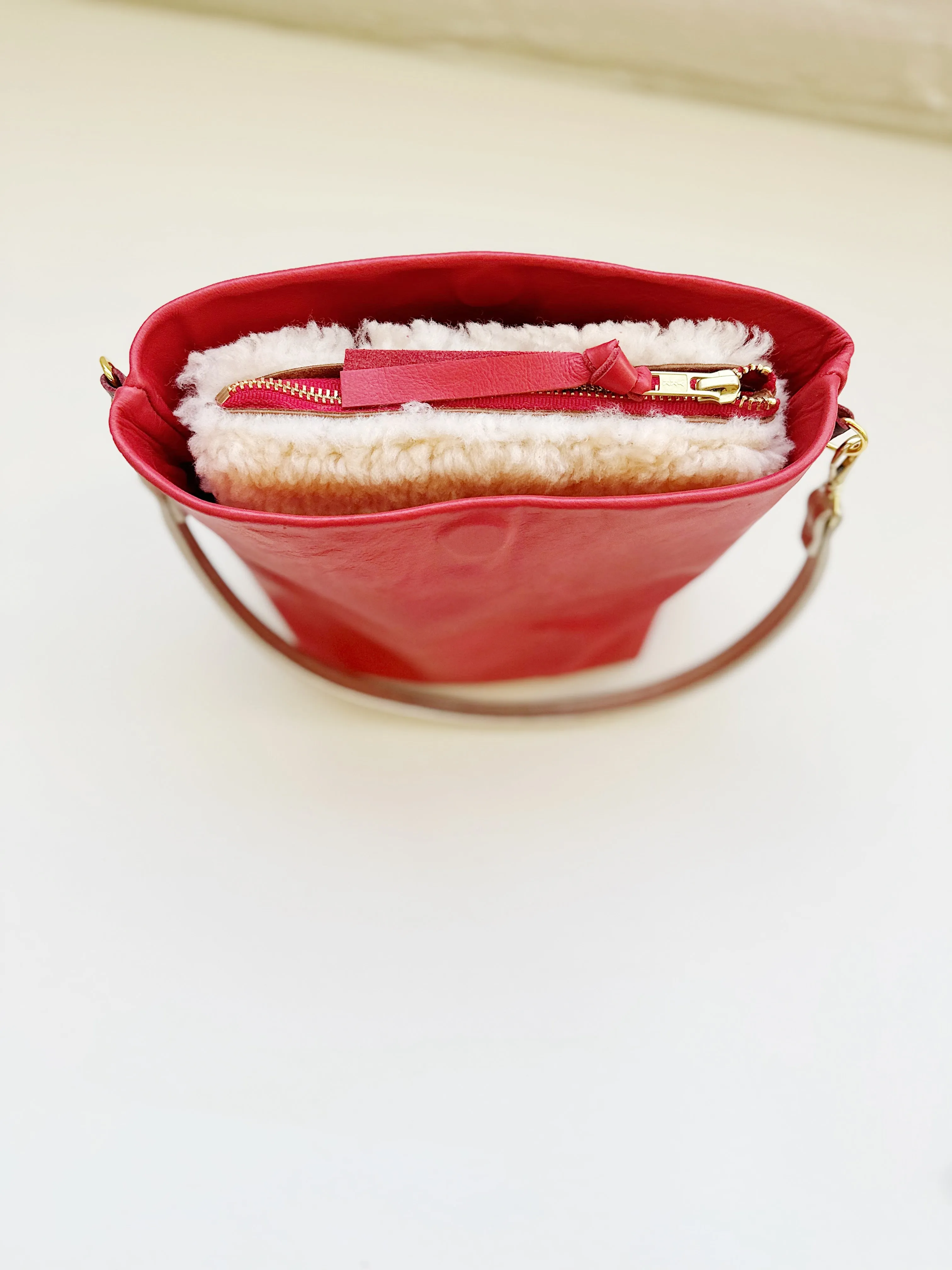 Vixen Red/Metallic Gold Party Bucket