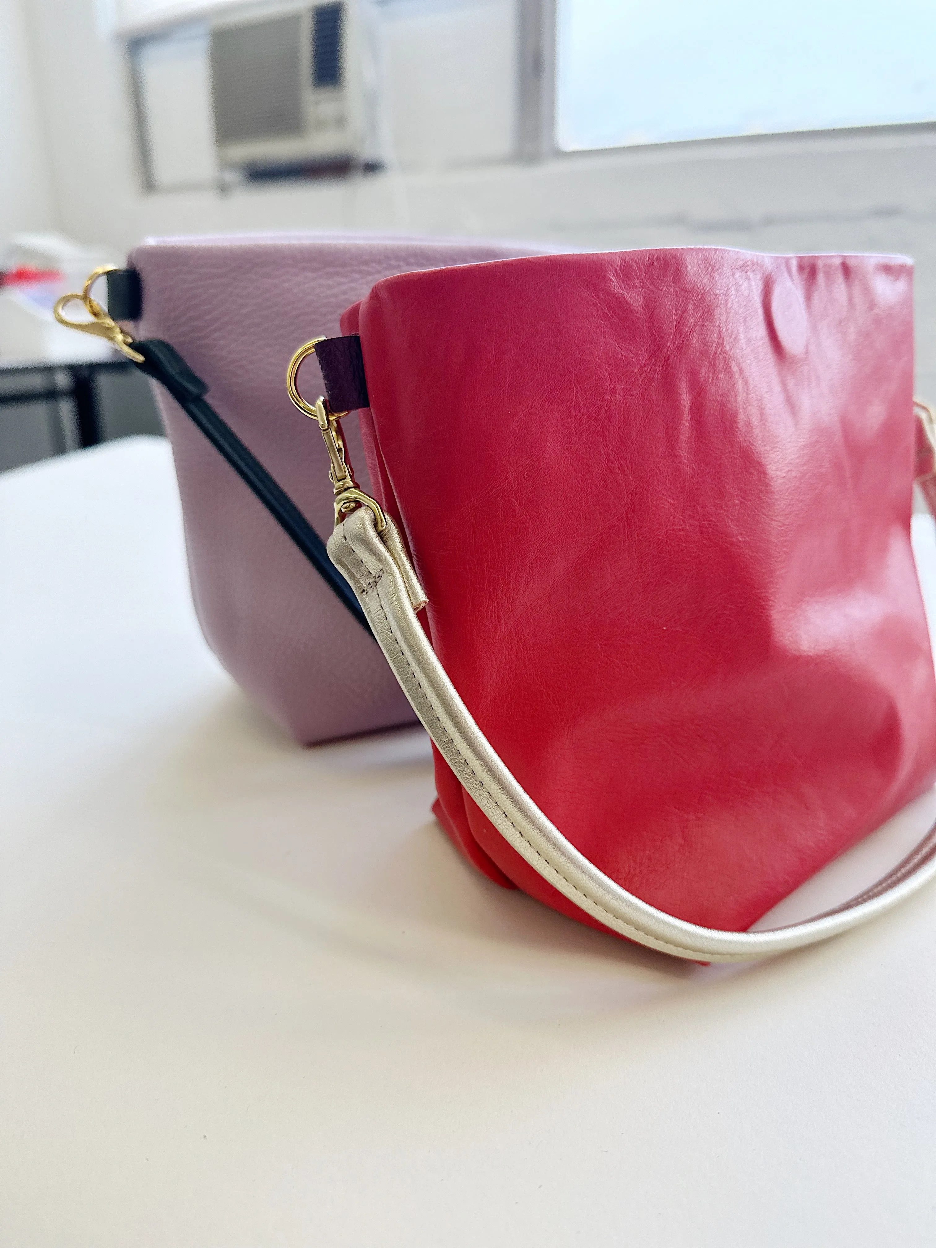 Vixen Red/Metallic Gold Party Bucket